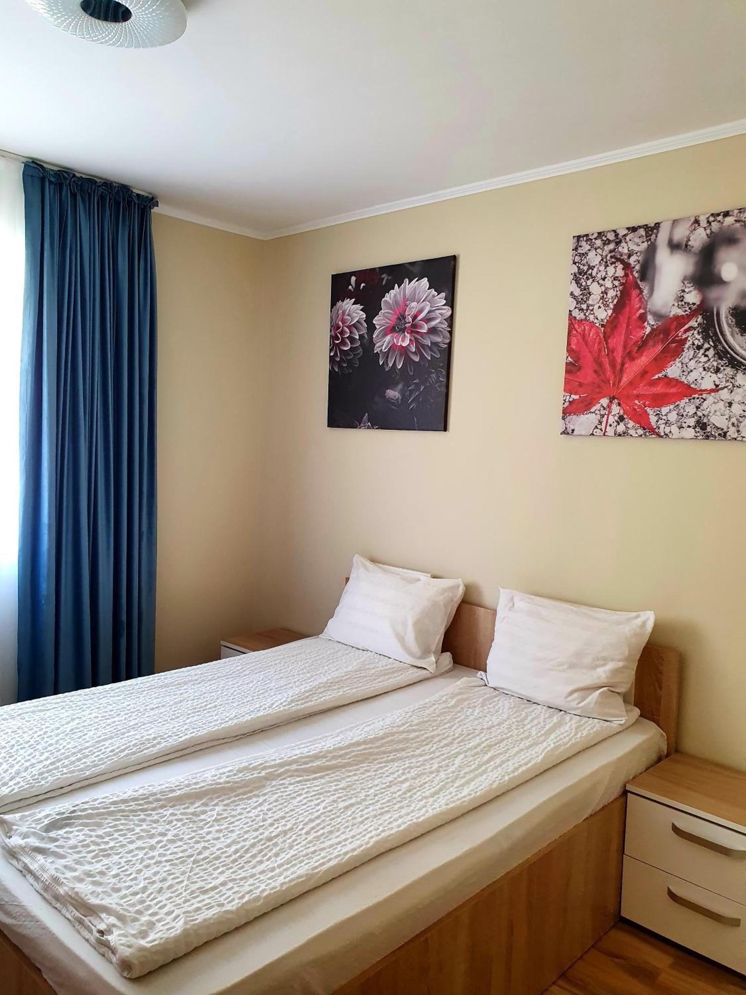 Urban Retreat Luxury Hideaway Apartment Oradea Ngoại thất bức ảnh
